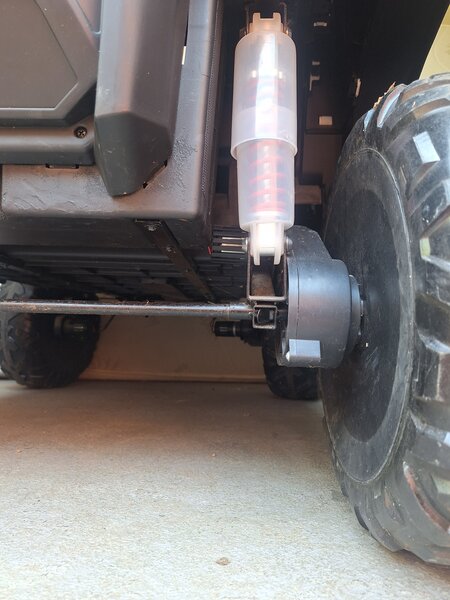 Masina electrica 4×4, 2 locuri pentru copii